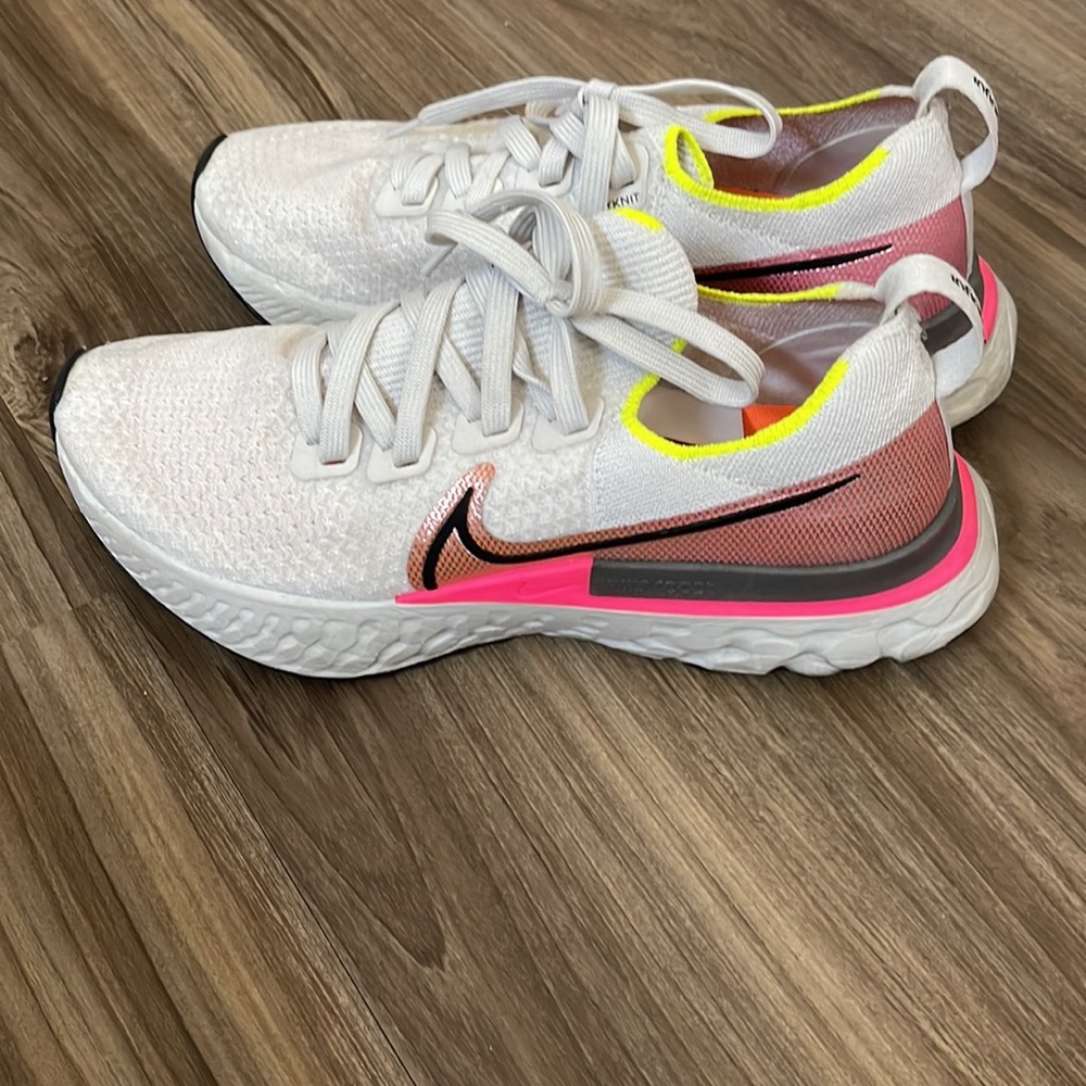 Nike Infinity React - image 2